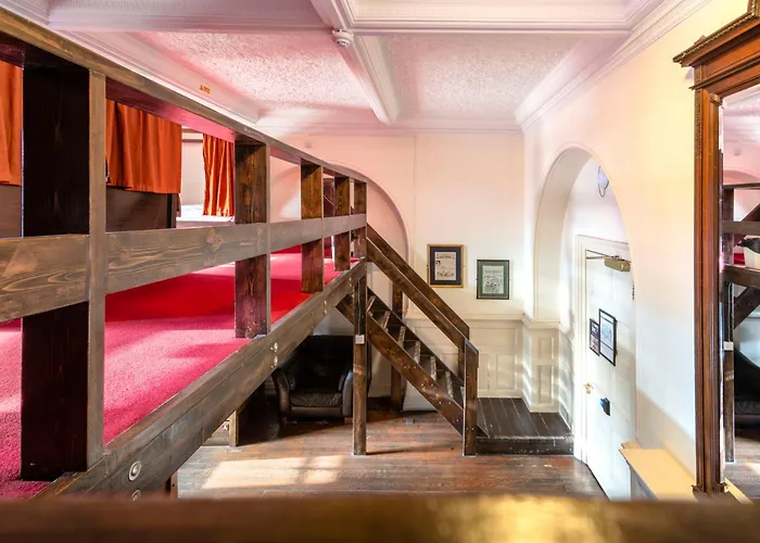 Palmers Lodge Swiss Cottage London