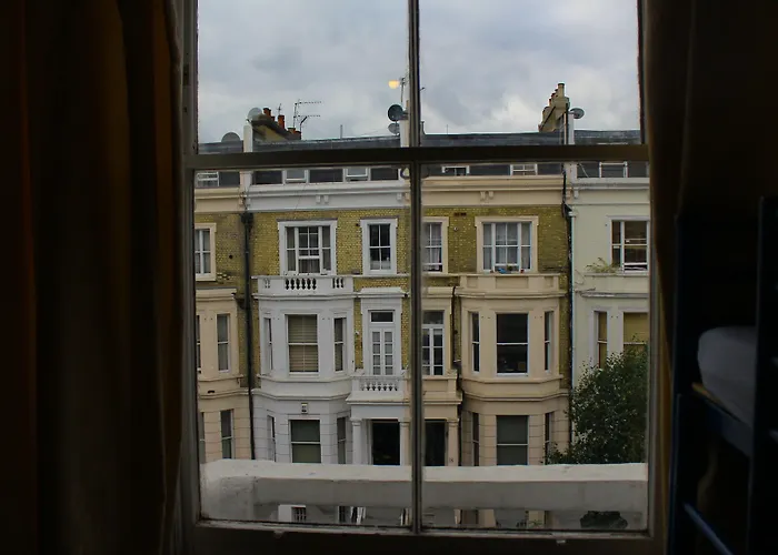 Saint James Backpackers Londen